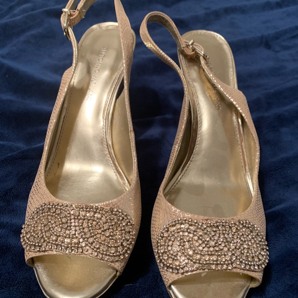 Antonio melani heels size 9 1/2